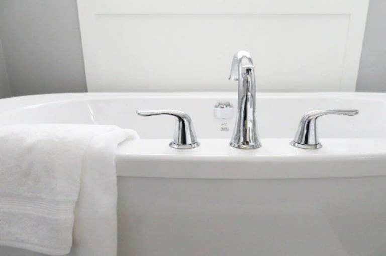 bathtub refinishing and repair